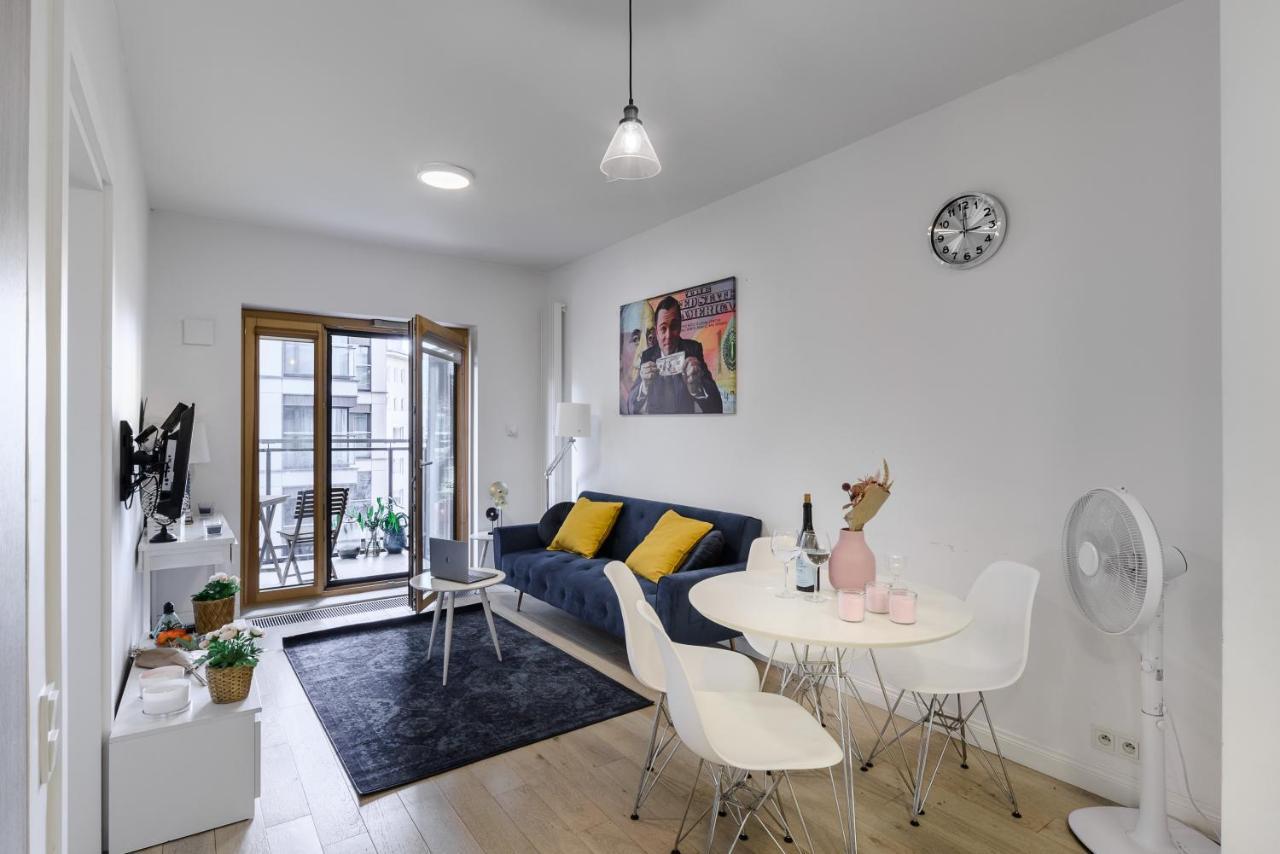 Lumina Luxury Apartments In Mennica Residence Варшава Экстерьер фото